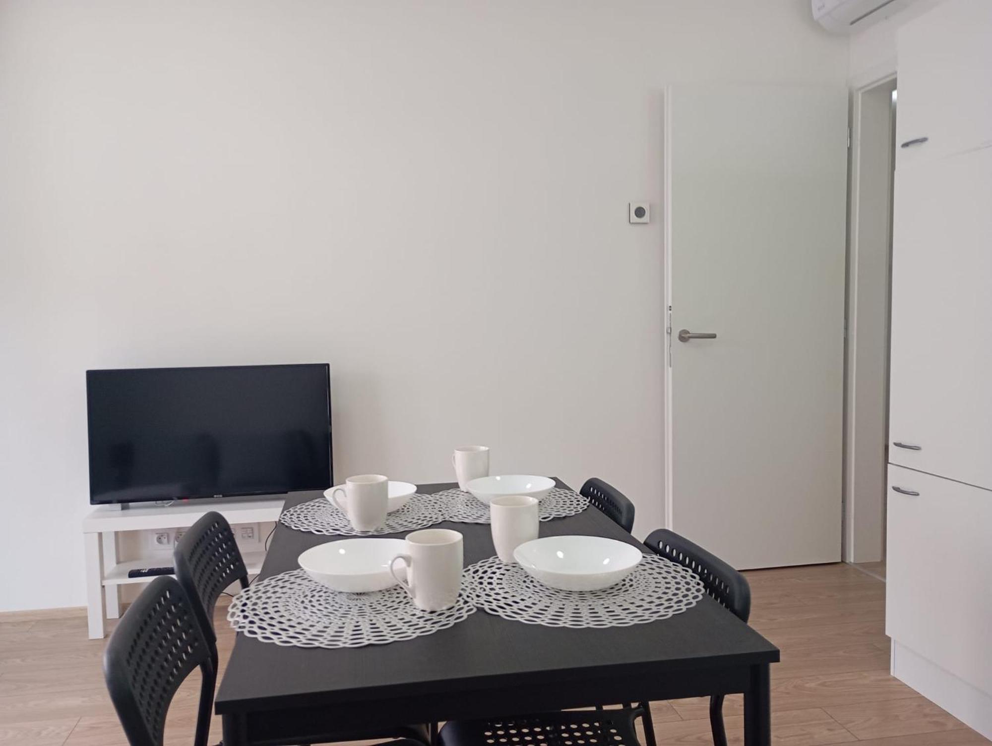 Novy Apartman S Terasou ブルノ エクステリア 写真